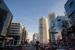 Image du Maroc Professionnelle de  Le Casablanca Twin Center est situé sur le Boulevard Zerktouni, ce quartier fait partie du centre moderne de la ville,  Mardi 23 Décembre 2008. (Photo / Abdeljalil Bounhar) 